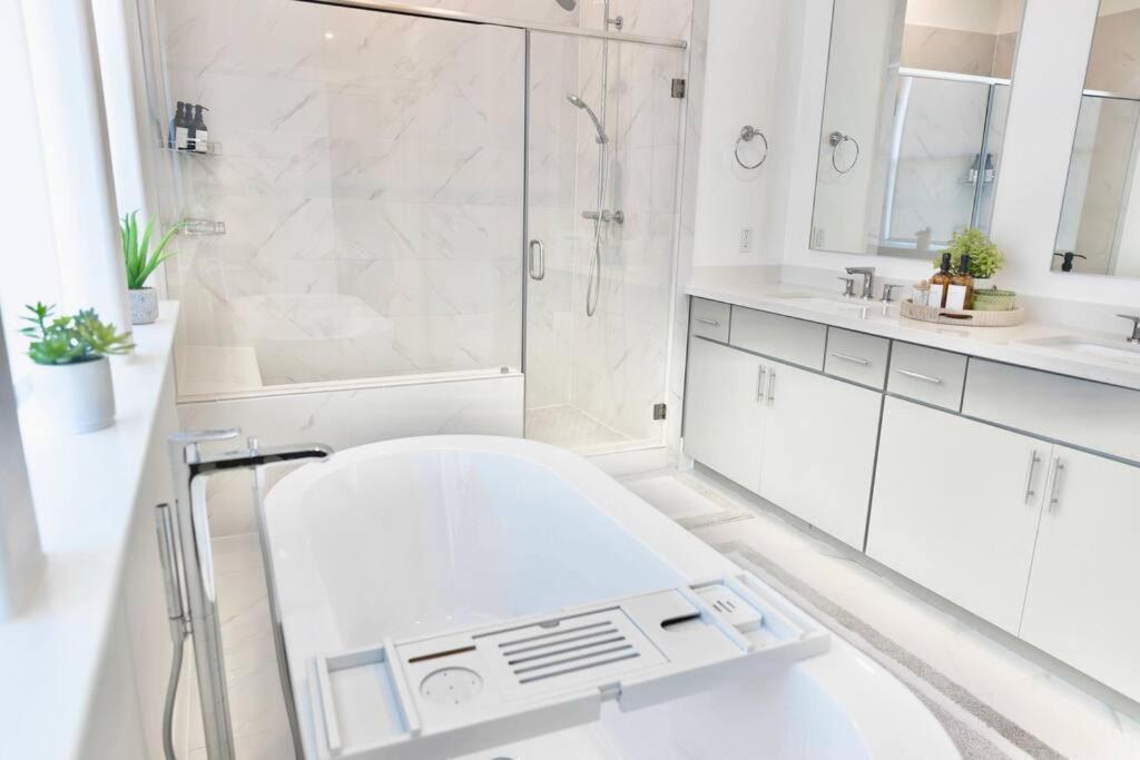 Comfortable Modern In Downtown - Sleeps 10 Сasa de vacaciones Houston